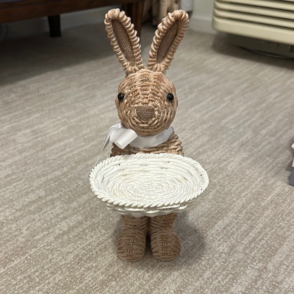 Mrs Alice Rattan Resin Bunny